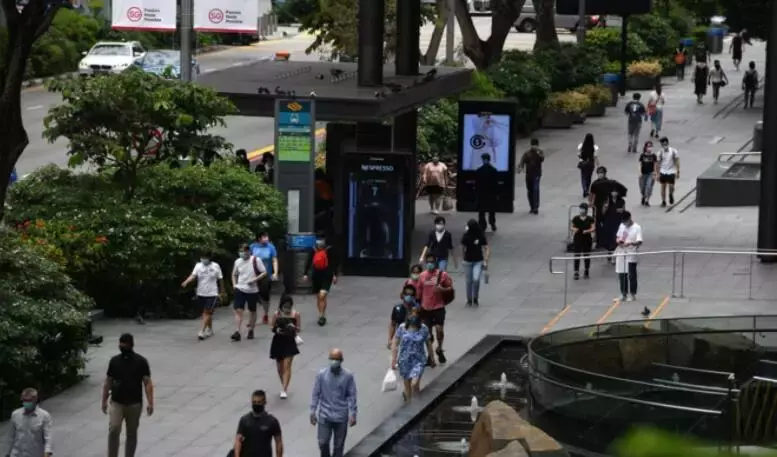 奧密克戎持續推高新加坡病例、部長堅持與“病毒共存”、首談“兩大毒株”誰更毒