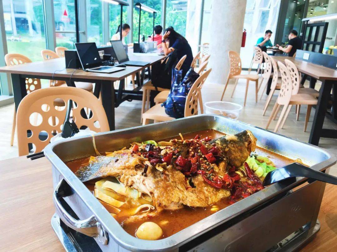 獅城高校美食 舌尖上的國大：你不能錯過的食堂美食，約起