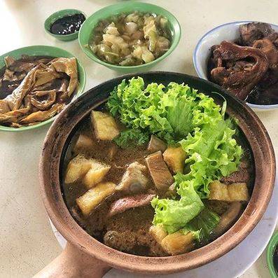 1996年就在宏茂桥以药材香而闻名的肉骨茶 