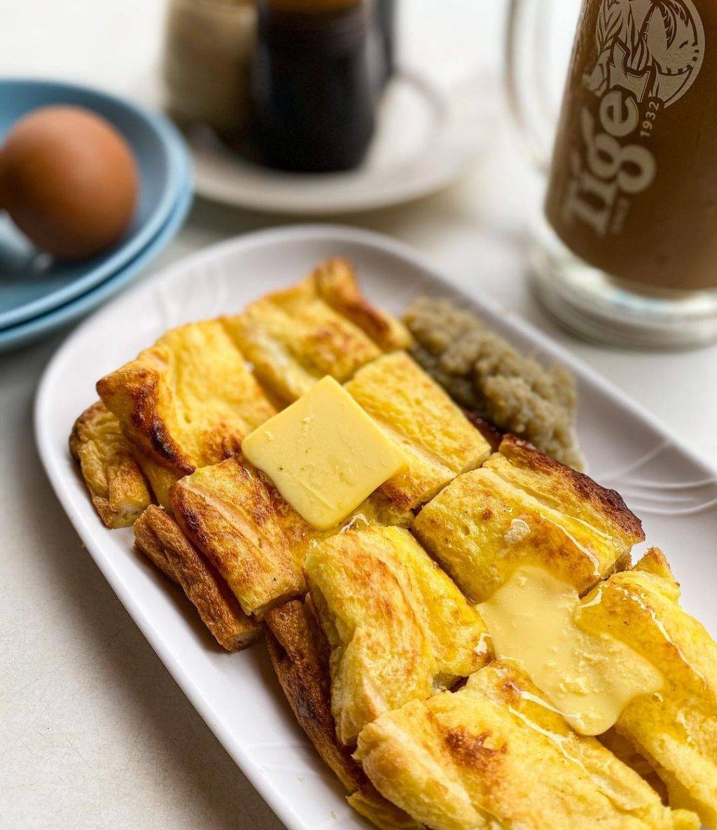 老字號古早味💯 新加坡經典咖啡店盤點！手工沖泡咖啡、炭烤面包飄散濃濃南洋風味😋 樸實版國民早餐