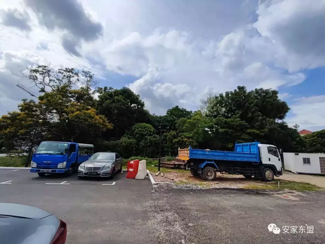 Belgravia Ace最後一個周末看房，已經上百張支票，可能開盤賣掉九成，不提前交支票就可能沒機會了，最後一個別墅大盤