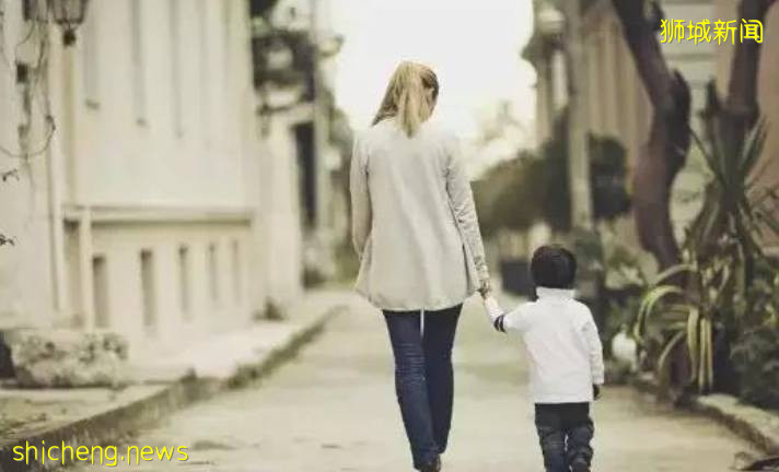 可憐天下父母心！外籍媽媽爲照顧幼兒違反隔離政策，或丟身份+坐牢