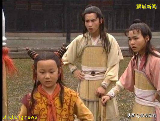 新加坡“國寶夫婦”亮相,一個拍一個演,這才是秀恩愛最高境界