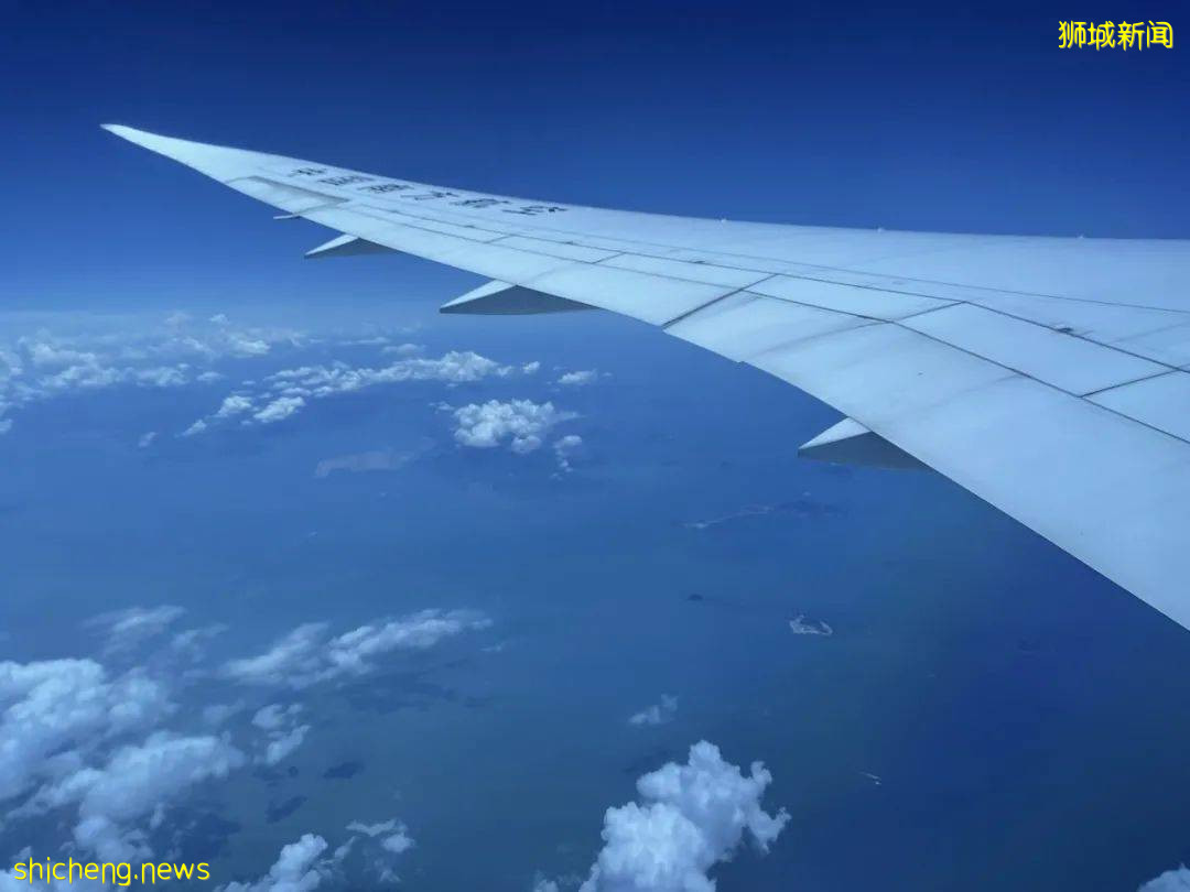 在廣州飛往新加坡的航班上，我發現了不一樣的風景