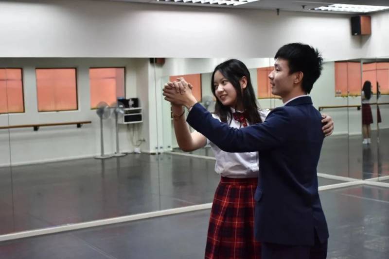 “中國留學生是間諜？！” 英國也開始跟風美國，留學生怎麽那麽難