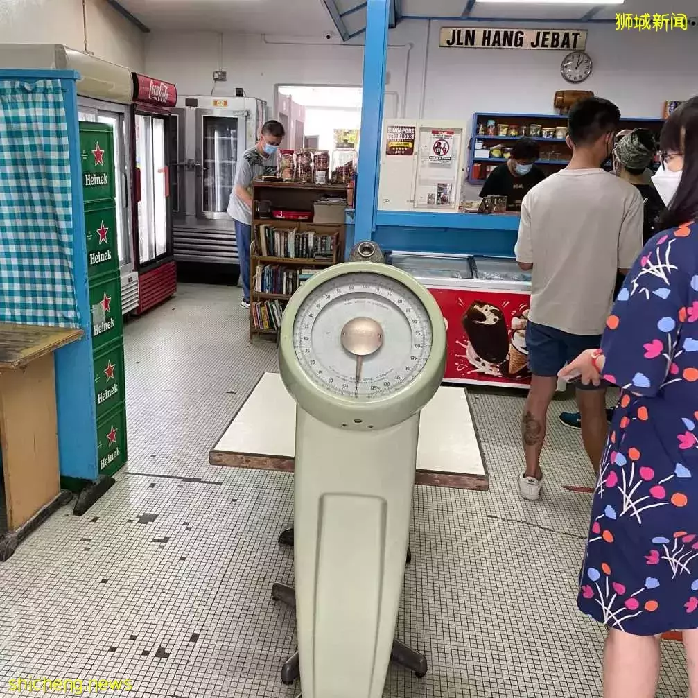 新加坡最老Kopitiam “Cafe Colbar”, 还是网红打卡热点