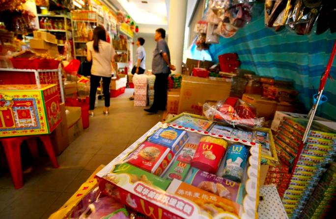 獅城百科 清明時節，新加坡華人及各國海外華人在這一天會做哪些事你知道嗎