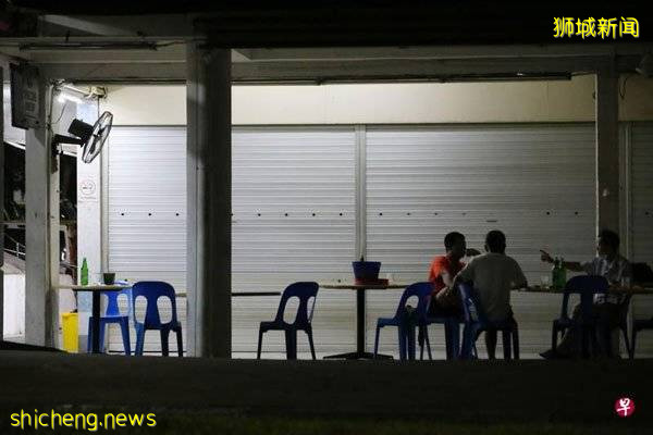 ◤新国CCB◢咖啡店没开 无阻酒客深夜买醉 公众忧防疫现缺口