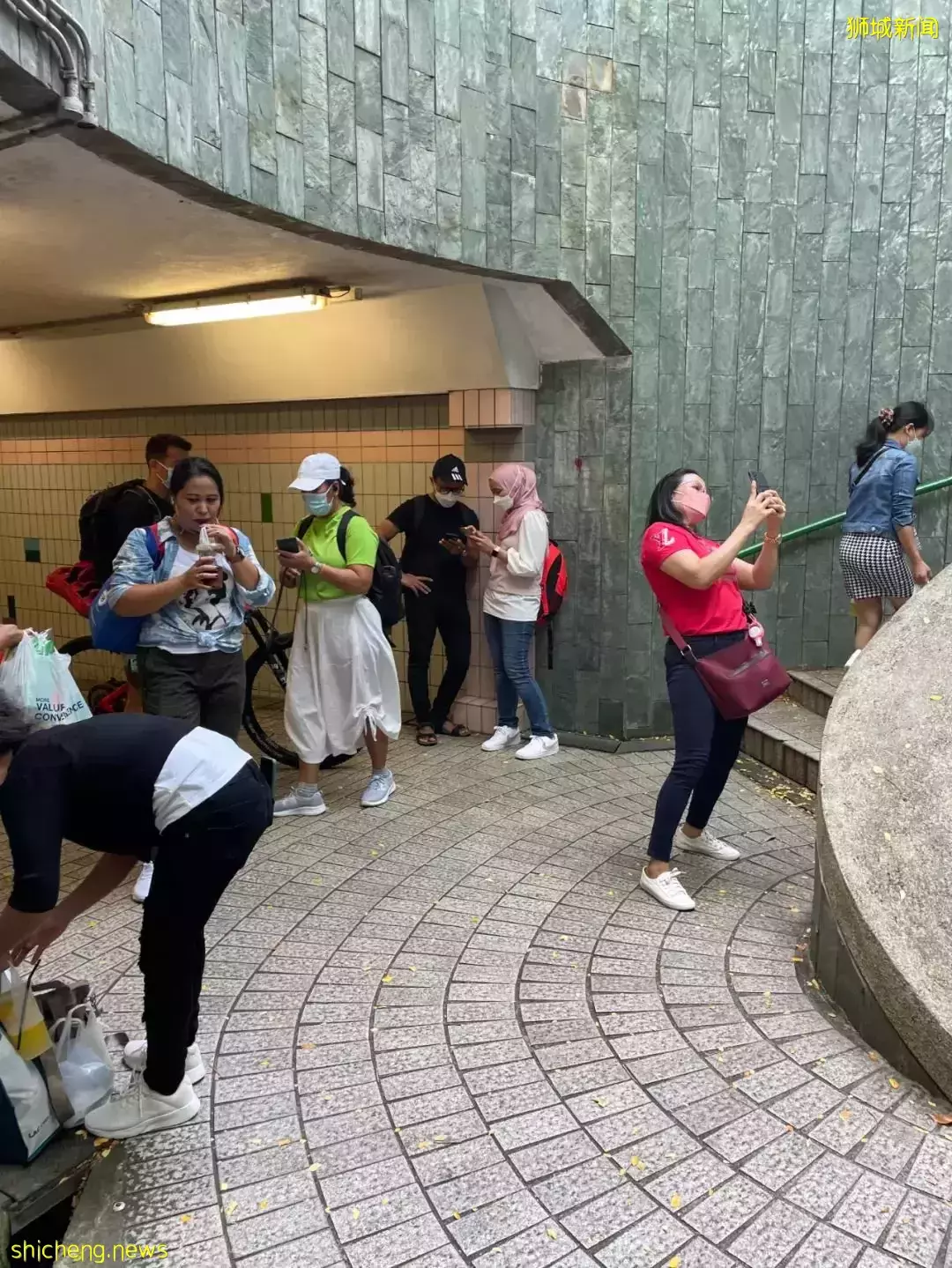 實拍周日的新加坡:商場、景點、食閣到處是人!又一波放寬政策來了