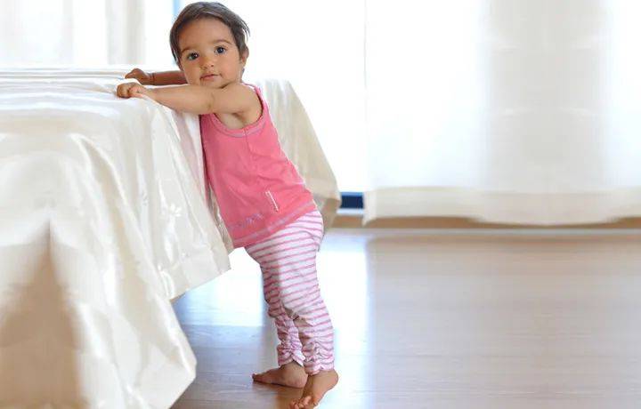 0至12月齡寶寶發育情況！新加坡媽媽應該注意的早教活動