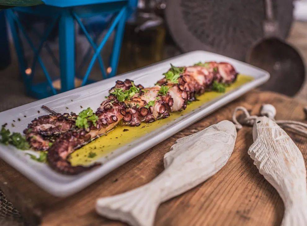 小資逛吃、情調約會聖地，Dempsey Hill一條街就夠了