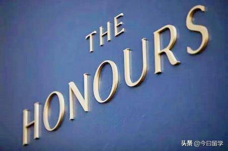 新加坡的荣誉学士学位和普通学士学位有什么区别