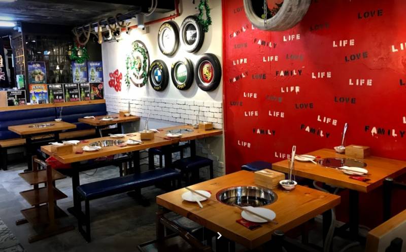 新增11例!30家餐廳被罰或停業!新加坡部長:勿置人民與危險之中