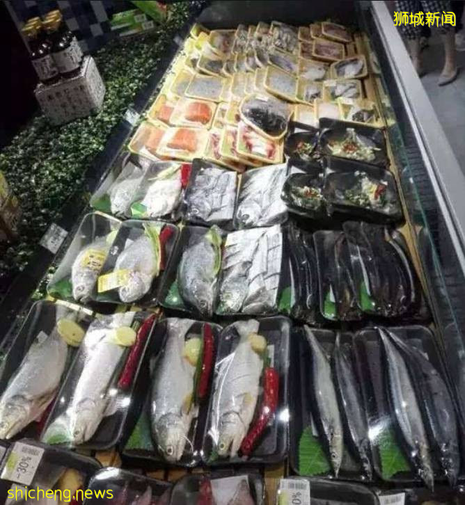 因疫情裕廊渔港关闭两周,但超市供货不受影响