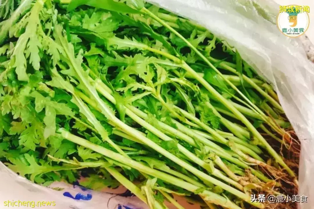 新加坡过年太贵了,鲳鱼涨到一公斤100新币!还供不应求