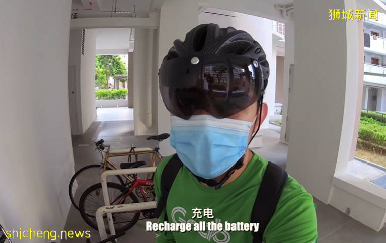 因爲疫情，他從新加坡知名銀行辭職，送起了外賣，日入200新幣