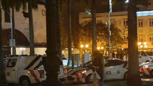 新加坡古惑仔半夜上演碟血街頭