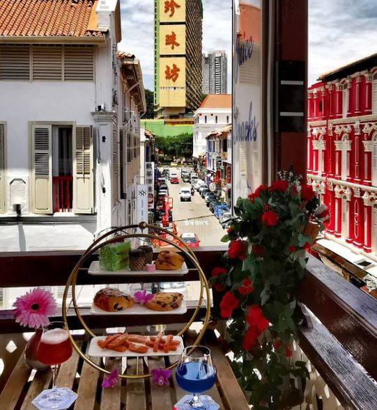 又有新地方去啦!牛车水的shophouse好有味道,露天阳台喝咖啡还可以看美景