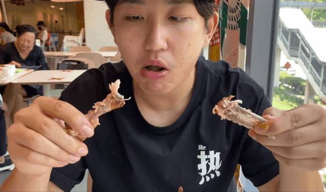 宜家新品太好吃了,咸蛋黄鸡翅、芝士龙虾超级火