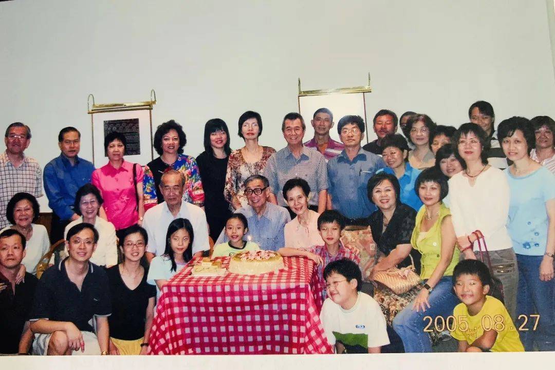 他手上那支筆——林瓊專訪