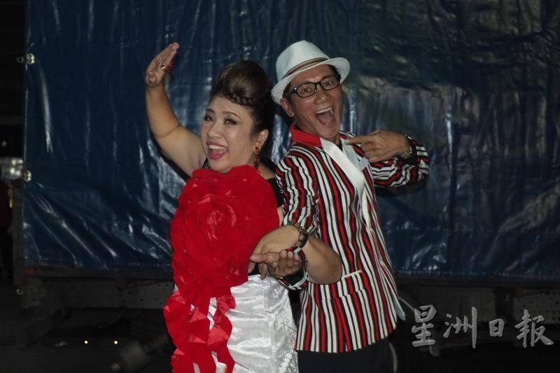 从草根跃上大舞台·新加坡歌台唱出一片天