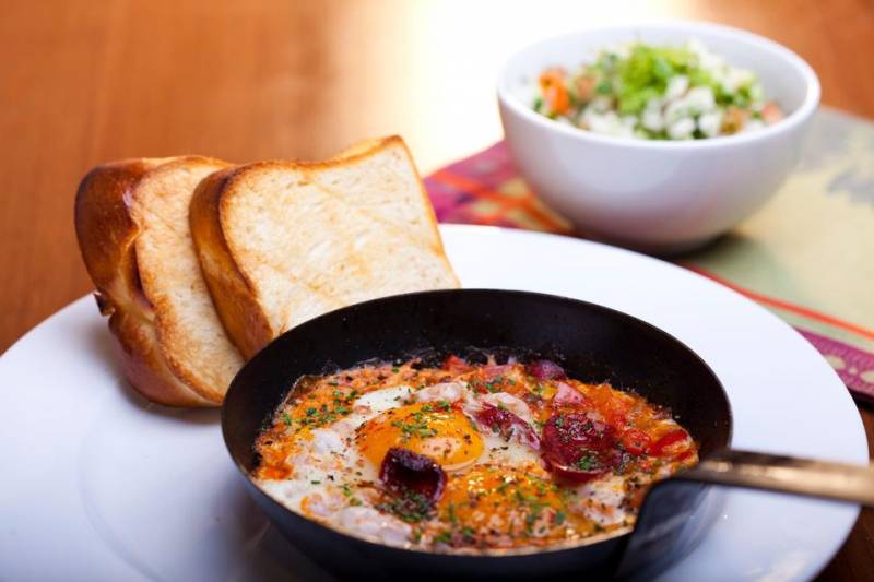 新加坡全天供應早餐的餐廳大盤點！睡到幾點都可以享用美味早餐哦