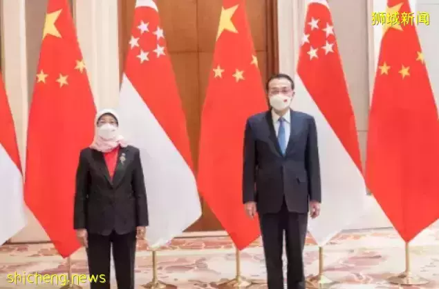 新加坡总统哈莉玛分别会见了国家主席习近平和总理李克强,两国合作的重点都在这