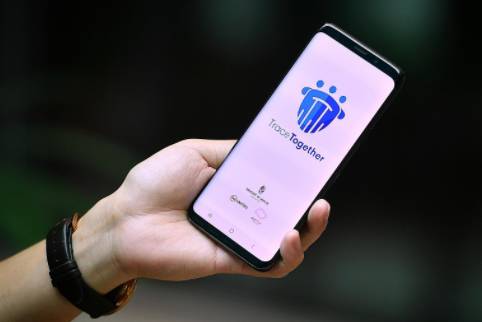 合力追蹤器的使用人數突破420萬,達到新加坡人口總數的近80%