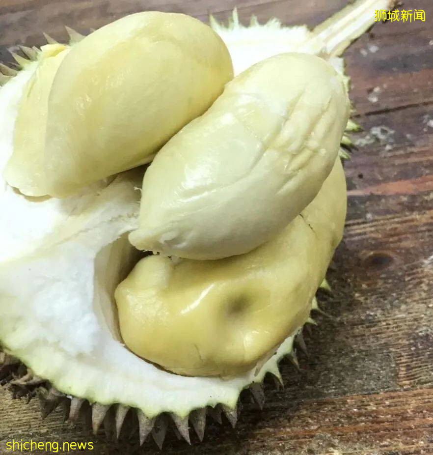 今年最后一波榴梿季!邻国大丰收,下个月猫山王或降至12元/KG