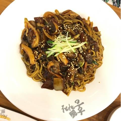 盤點新加坡最好吃韓式炸醬面！！快來打卡奧斯卡《寄生蟲》同款吧