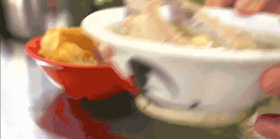 玩轉獅城風味!享譽世界的新加坡肉骨茶,究竟有多美味