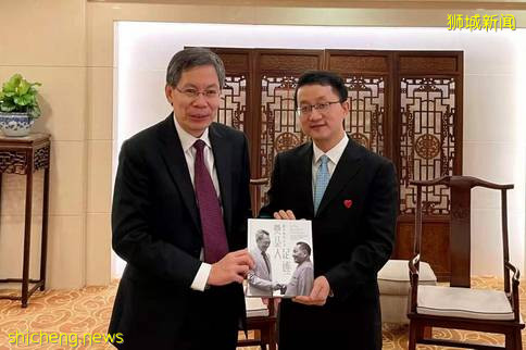 中新動態 中國外交部亞洲司司長劉勁松會見新加坡駐華大使呂德耀