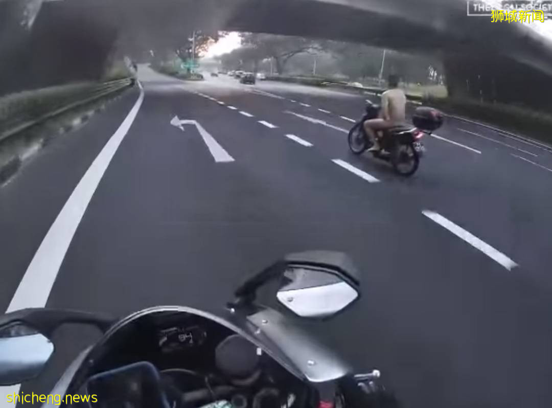 視頻曝光！新加坡這男子一天2次裸奔上街