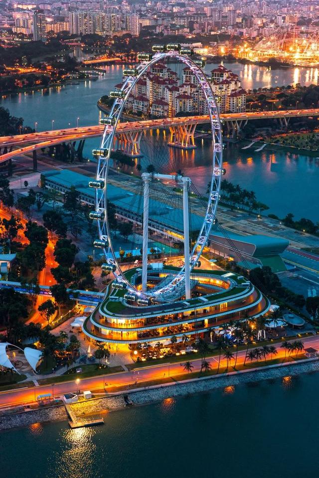 林俊傑做形象大使,周傑倫念念不忘,新加坡有什麽好玩?