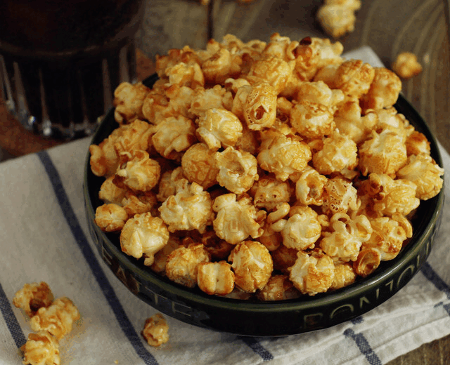 臘味、火鍋...在新加坡過年必做這些事!送年貨大禮包