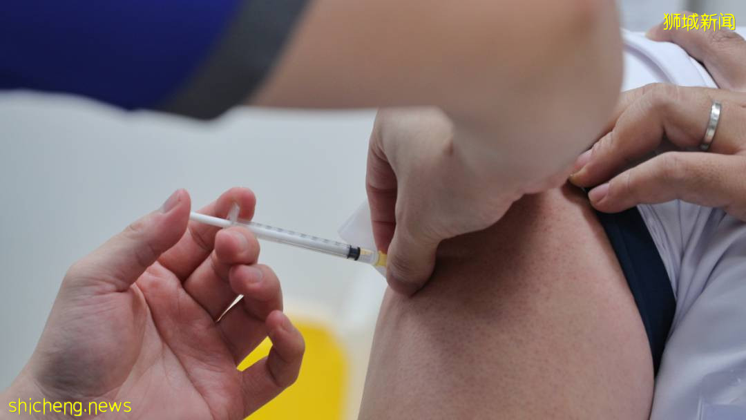 新加坡開始爲留學生安排疫苗接種!這家醫院提供免費新冠檢測