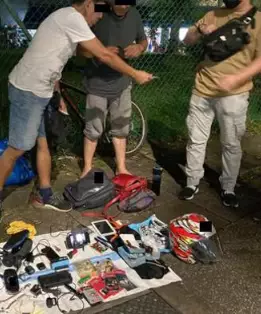 扫黄？新加坡警方突袭芽笼