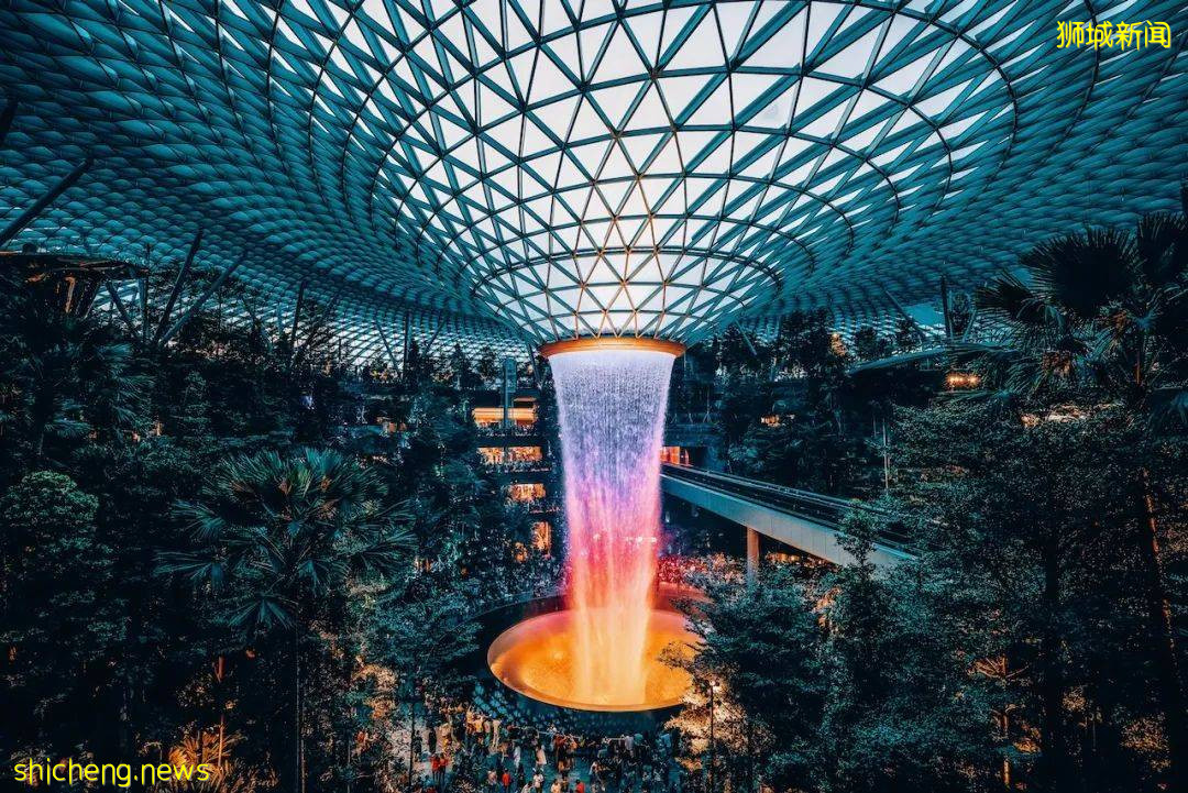 3个员工确诊，新加坡这家大商场紧急闭店四天