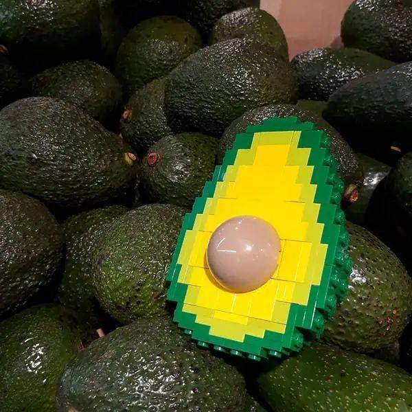 新加坡乐高手艺人,会搭积木也能走上人生巅峰