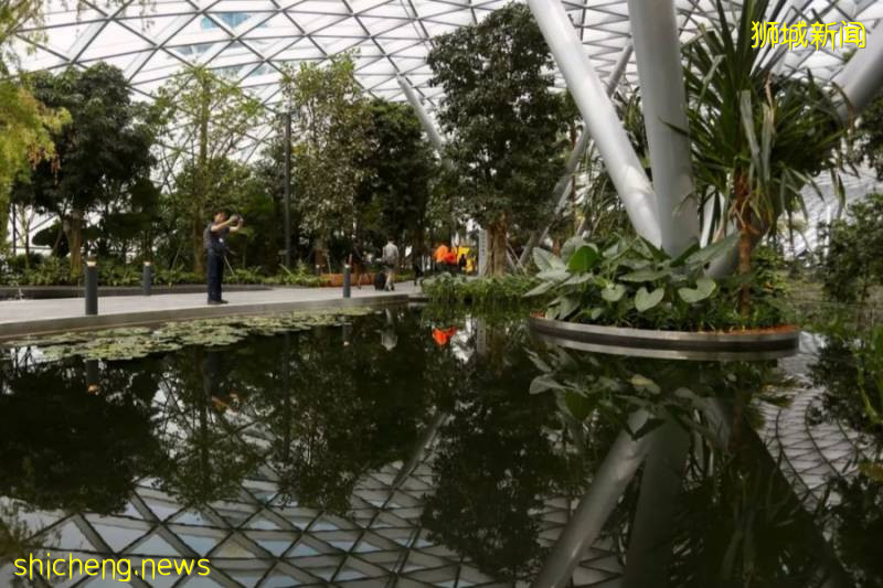 全球最具設計感機場Top 10,新加坡樟宜機場高居第一:休閑指數滿分!