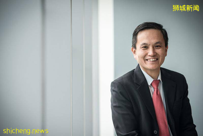 近年掌舵国际名牌公司的新加坡人