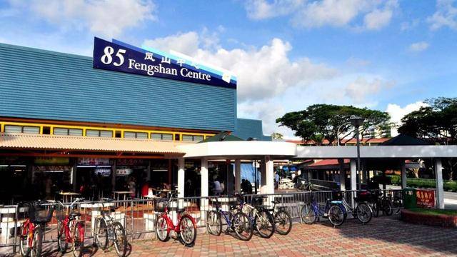 谁说新加坡东部没啥好料，85凤山中心好吃的多到吃不过来