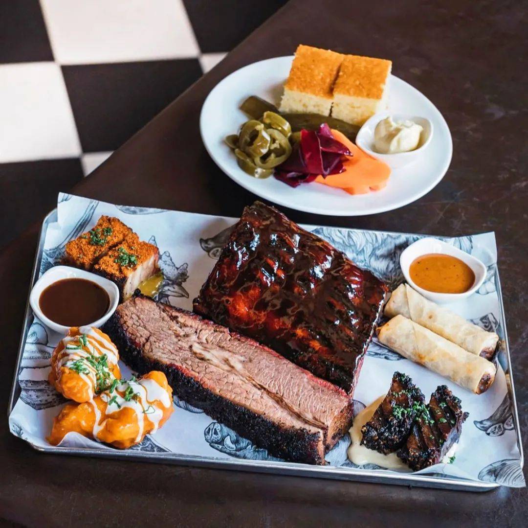 肉食者的年终狂欢：狮城“烤肋排”前来报道