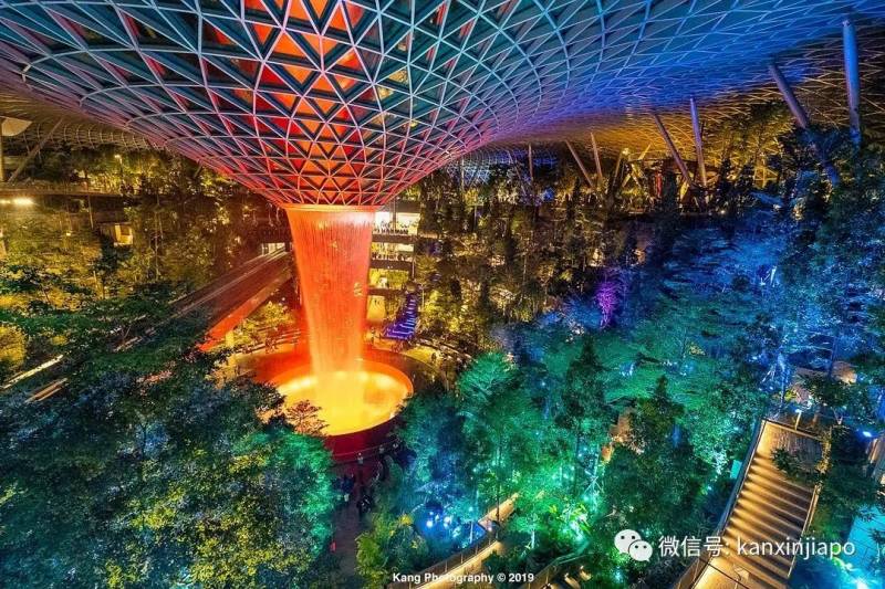 夜幕下的新加坡,有多美