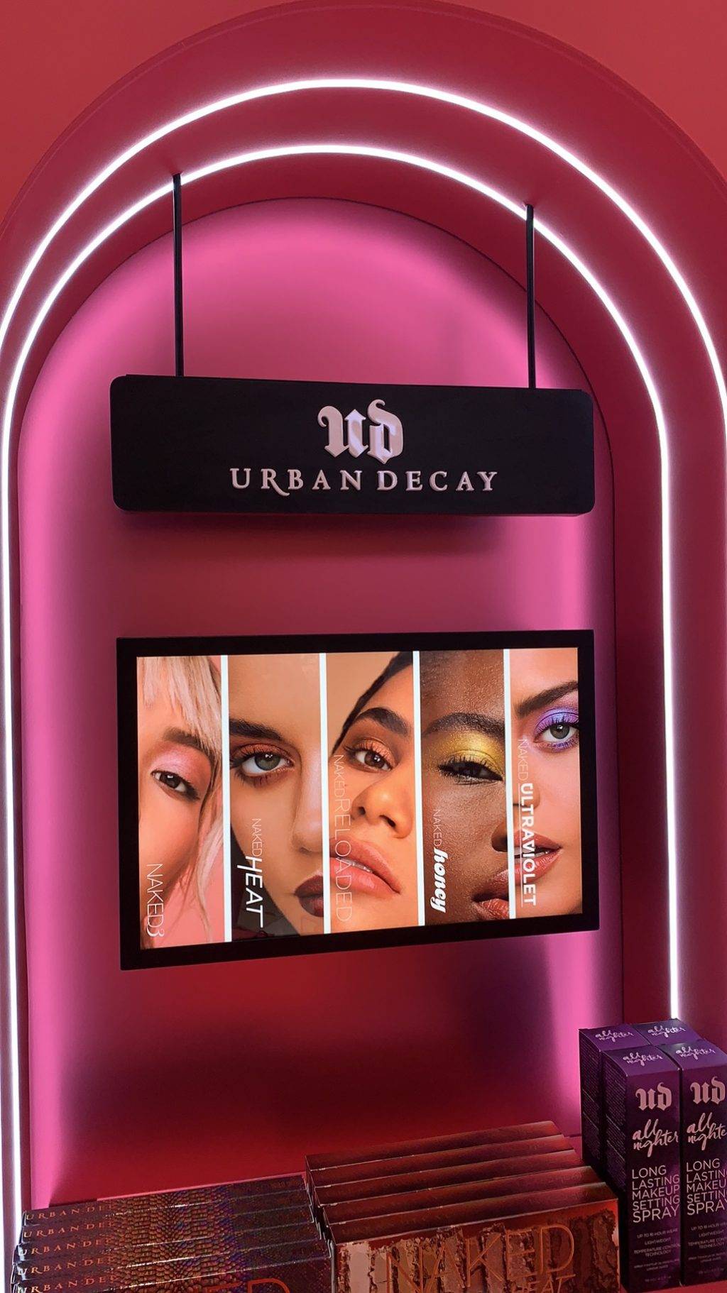 直击新加坡丝芙兰全场大促现场!除了史上最佳全场额外75折,还有拿到手软的满赠活动、低至5折的热门彩妆优惠