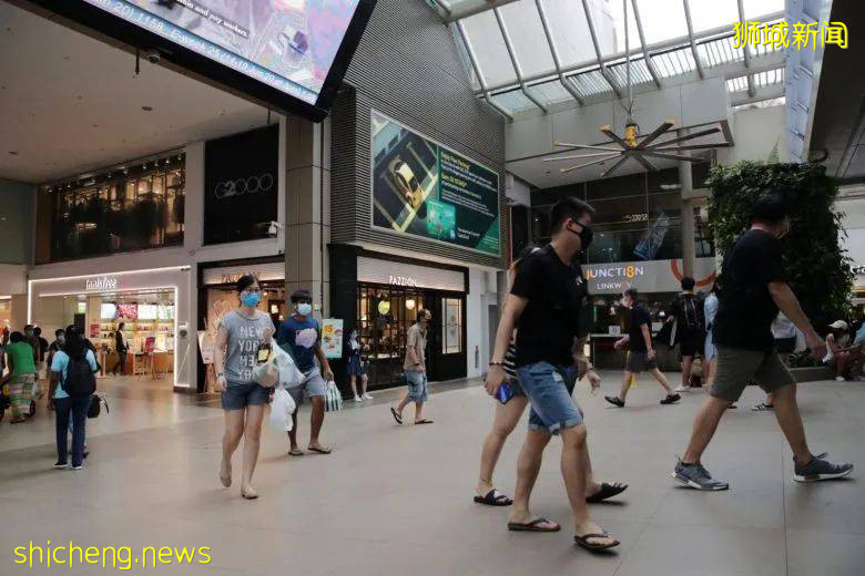 120多名中国乘客困在美国机场无法回国!8月新加坡向中国输入10多起病例