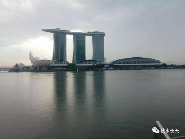 与其说欣赏新加坡的绿,不如说是欣赏新加坡人对绿的珍惜