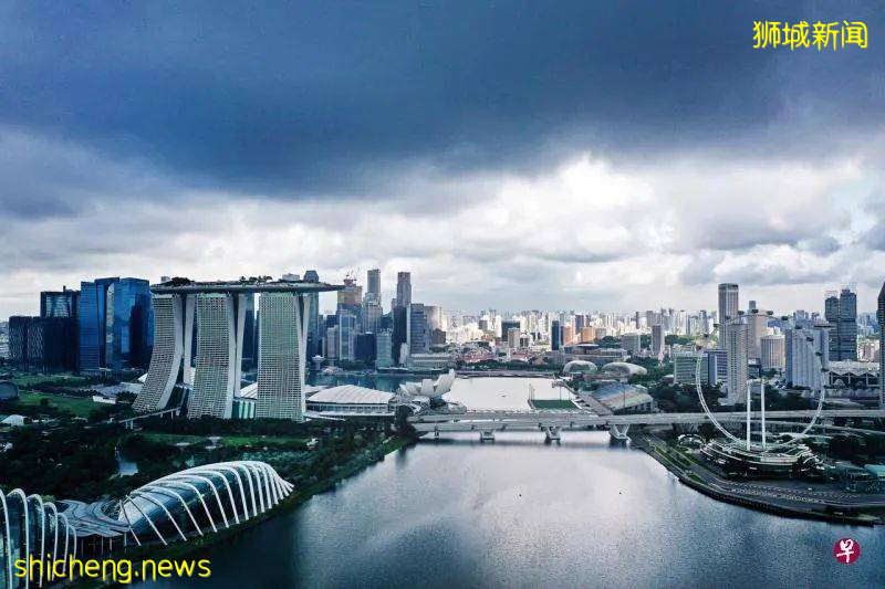 “回不去”的新加坡