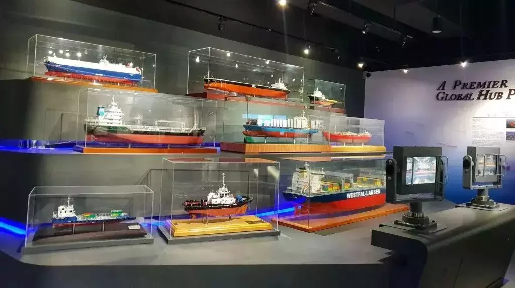 新加坡27個值得打卡的博物館!巨型恐龍雕塑、幻彩光影世界、無限供應冰淇淋等你來體驗