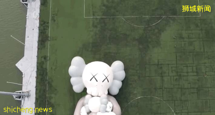 突发！因为“侵权”，新加坡朋友圈纷纷打卡的Kaws展览或被禁